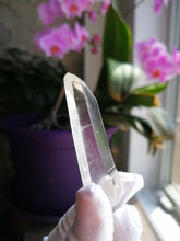 Load image into Gallery viewer, Blue Needles Quartz/Natural Channeling Quartz/Meditation/Healing/Inner Peace/Harmony - 20g