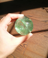 Load image into Gallery viewer, Beautiful Green Fluorite Sphere/5.15cm/Aura Cleanser/Anti Addition/Home Decoration/Elixir for Gardening Uses/Calm Anxiety