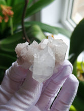 Load image into Gallery viewer, Apophyllite/Calming energy/Healing trauma from childhood/Relieve stress and anxiety/Inner balance/Meditation