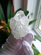 Load image into Gallery viewer, Apophyllite/Calming energy/Healing trauma from childhood/Relieve stress and anxiety/Inner balance/Meditation