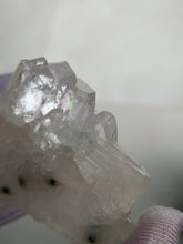 Load image into Gallery viewer, Apophyllite/Calming energy/Healing trauma from childhood/Relieve stress and anxiety/Inner balance/Meditation