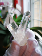 Load image into Gallery viewer, Stunning Colombian Lemurian Seed Quartz/Bridge Quartz Crystal/Rainbows/Crystal Healing/Inner Child/Connection-38.1g
