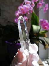 Load image into Gallery viewer, Natural Clear Quartz Crystal/Sichuan Crystal/Dow Crystal/Meditation/Crystal Healing/Calm/Inner Peace - 25g
