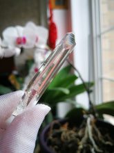 Load image into Gallery viewer, Perfect Columbian Lemurian Seed Crystal/Channeling Quartz/Healing Crystal/Meditation - 8.6g