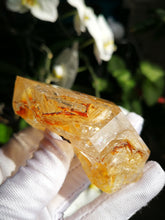 Load image into Gallery viewer, Golden Skeletal Quartz From Pakistan with Clay Inclusions/Window Quartz/100% Natural/Master Healing Stones/Deep Healing - 97g