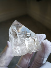 Load image into Gallery viewer, Premier Natural Himalayan Quartz/Isis Quartz/Beautiful Surface Pattern/Rainbows/Meditation/Healing Stone/Pure Energy/Inner Peace