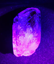 Load image into Gallery viewer, UV Reactive Madagascar Skeletal Quartz/Red Clay & Lavender Purple Inclusions/Master Healing Crystal/Meditation - 53g