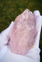 Load image into Gallery viewer, Fabulous Rose Quartz/Raw Stone/Water Clear/Stone of Universal Love/Heart Chakra/Crystal Healing/Pure Joy - 98g