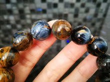 Load image into Gallery viewer, Pietersite Bracelet/13.4mm Beads/Tiger Eye Effect/Tempest Stone/Self-Realization/Positive Transformation
