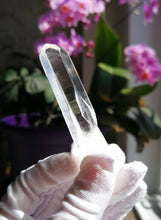 Load image into Gallery viewer, Natural Clear Quartz Crystal/Sichuan Crystal/Dow Crystal/Meditation/Crystal Healing/Soothing Energy/Calm/Inner Peace - 29g
