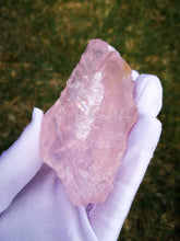 Load image into Gallery viewer, Fabulous Rose Quartz/Raw Stone/Water Clear/Stone of Universal Love/Heart Chakra/Crystal Healing/Pure Joy - 98g
