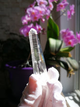 Load image into Gallery viewer, Natural Clear Quartz Crystal/Sichuan Crystal/Dow Crystal/Meditation/Crystal Healing/Calm/Inner Peace - 25g

