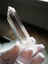 Load image into Gallery viewer, Stunning Blue Needles Quartz/Isis Quartz/Diamond Window Quartz/Natural Clear Quartz/Meditation/Healing/Harmony - 31g
